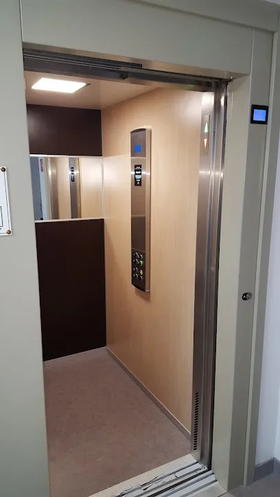 Photo de DSH Ascenseur