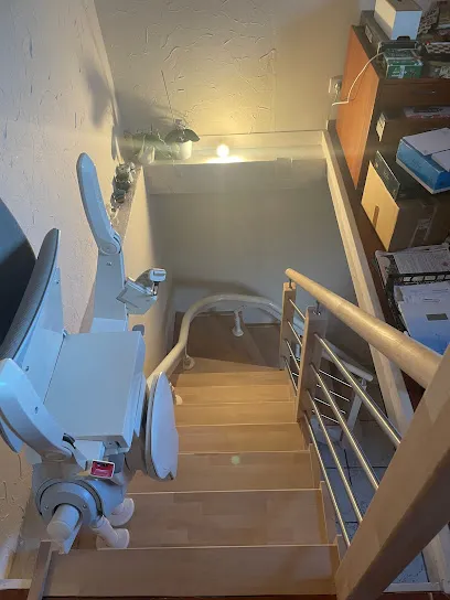 Photo de F.G.S. Accessibilité - Monte escaliers