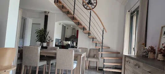 Photo de Menuiserie Fugier Créateur d'escalier bois grenoble vienne isere